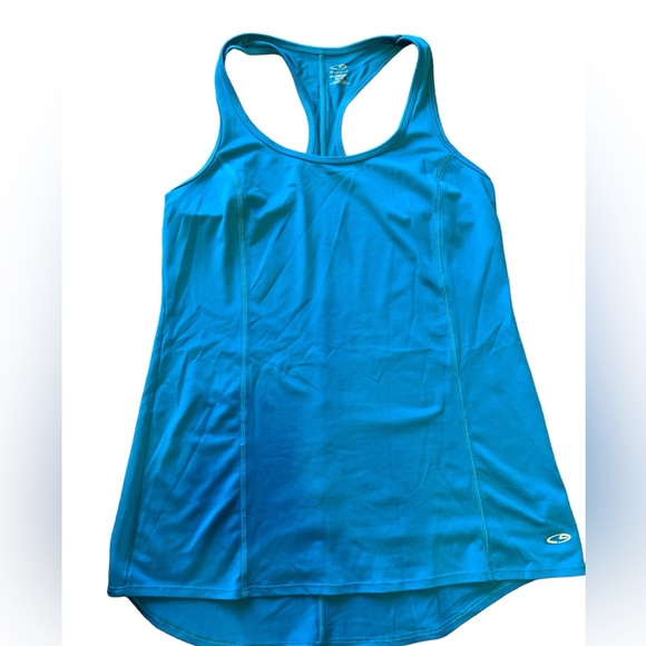 🖤ALL 4 $15.00 + Shipping Workout/Running Women Bundle of 4 Tops for price of 1! - Picture 6 of 9